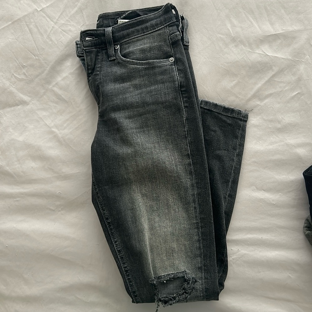 Banana Republic Mid-rise skinny jeans
